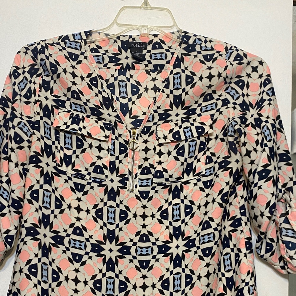 Rue21 Women's Top with Pink and Black Geometric Design